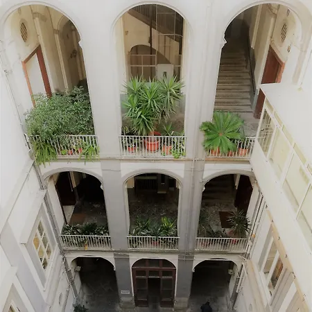 Rinuccini Relais Naples