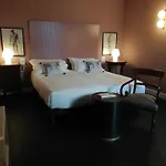 Rinuccini Relais בית הארחה נאפולי